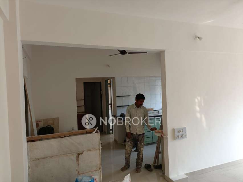 1 BHK Flat In Pudumjee Paradise for Rent  In Oppo, Kumar Galaxy, 83, Juna Motor St, Ajmera Society Nilkanth Nagar, Bhawani Peth, Pune, Maharashtra 411042, India