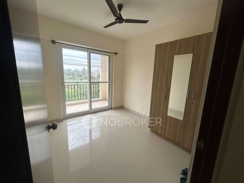 3 BHK Flat In Sowparnika Indraprastha For Sale  In Whitefield