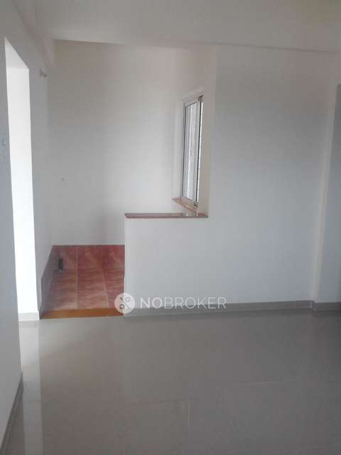 2 BHK Flat In Kumar Palmcrest For Sale  In Kondhwa Budruk