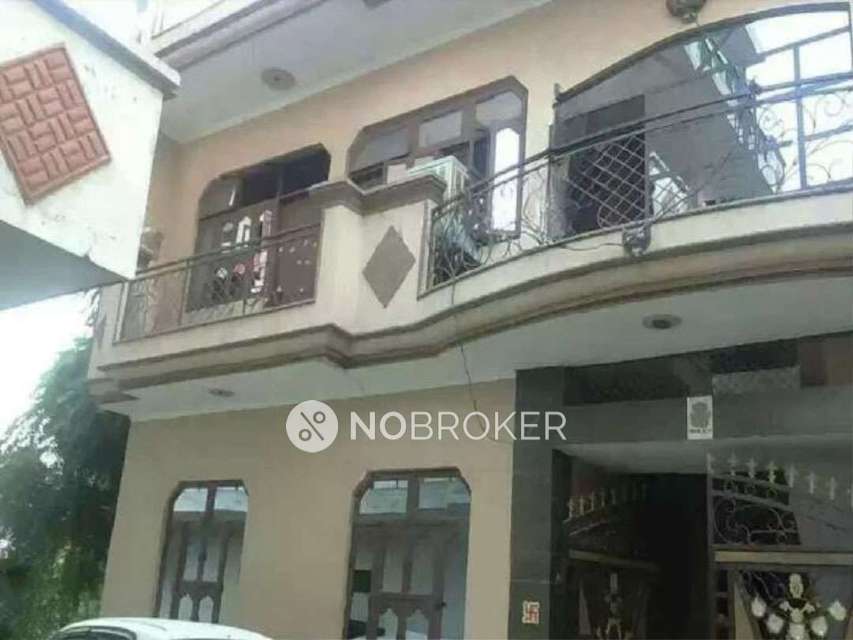 Office Space in Sector 4, Ghaziabad for Rent