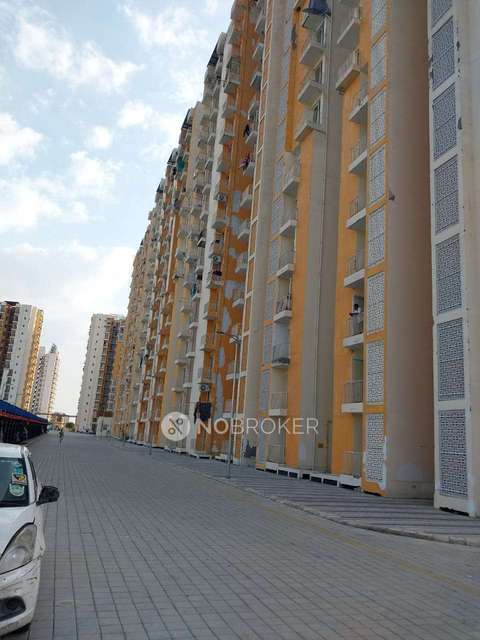 1 BHK Flat In Greenwood Enclave, Sector 5 for Rent  In 5, Wave City