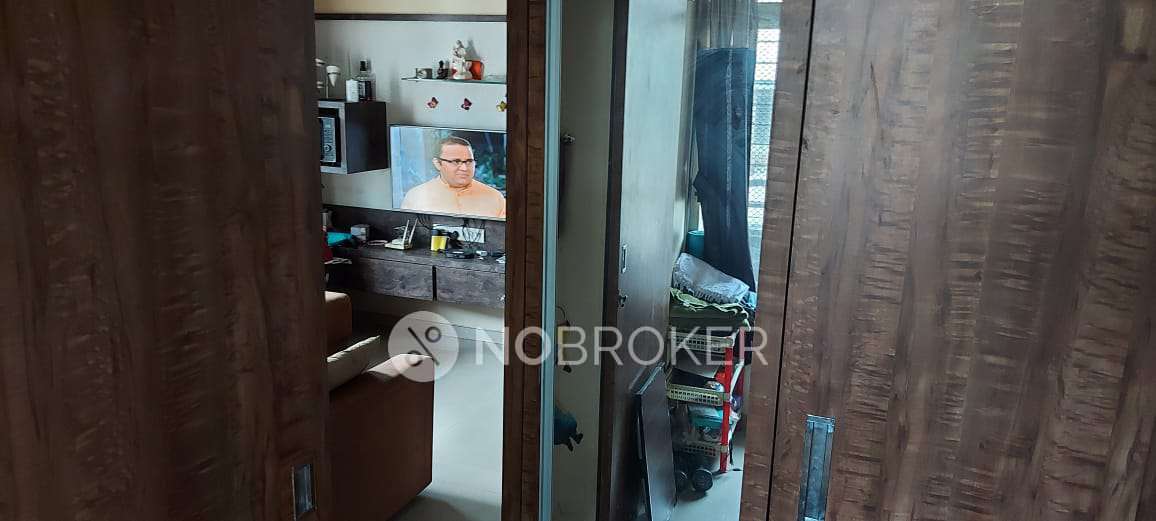 1 RK Flat In Priyanka Villa Chs For Sale  In Sector 26