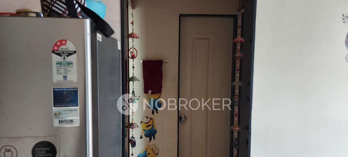 1 RK Flat In Priyanka Villa Chs For Sale  In Sector 26