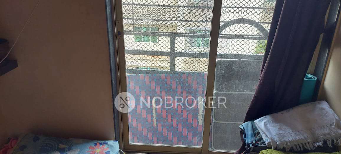 1 RK Flat In Priyanka Villa Chs For Sale  In Sector 26