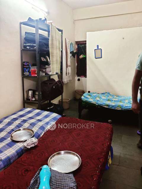 PG for Boys in King Koti