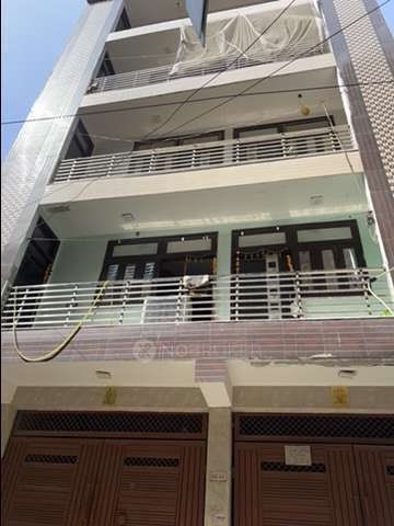 2 BHK Flat In Standalonebuilding for Rent  In Kailash Puri