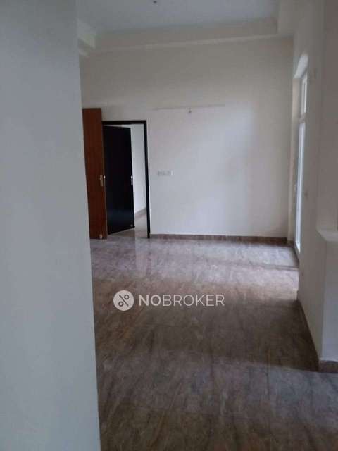 2 BHK Flat In Amarpali Silicon City For Sale  In Sector 76