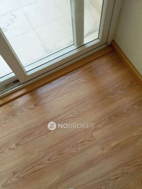 2 BHK Flat In Amarpali Silicon City For Sale  In Sector 76