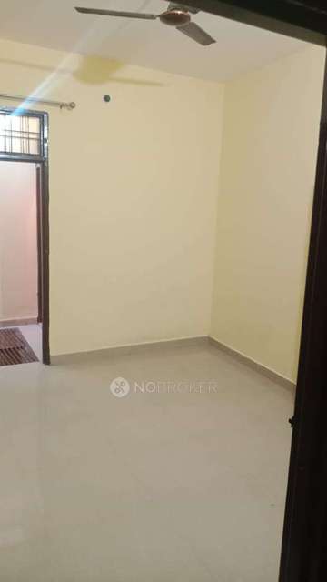 1 RK House for Rent  In  Ashok Vihar Phase Iii Extension