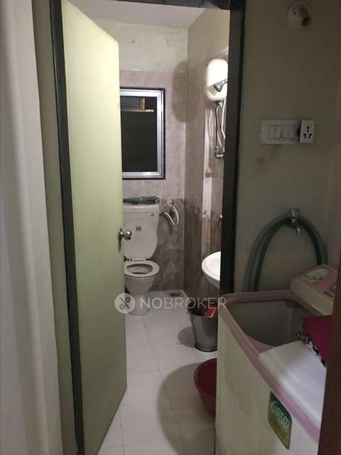 2 BHK Flat In Sheth Heights For Sale  In Chembur