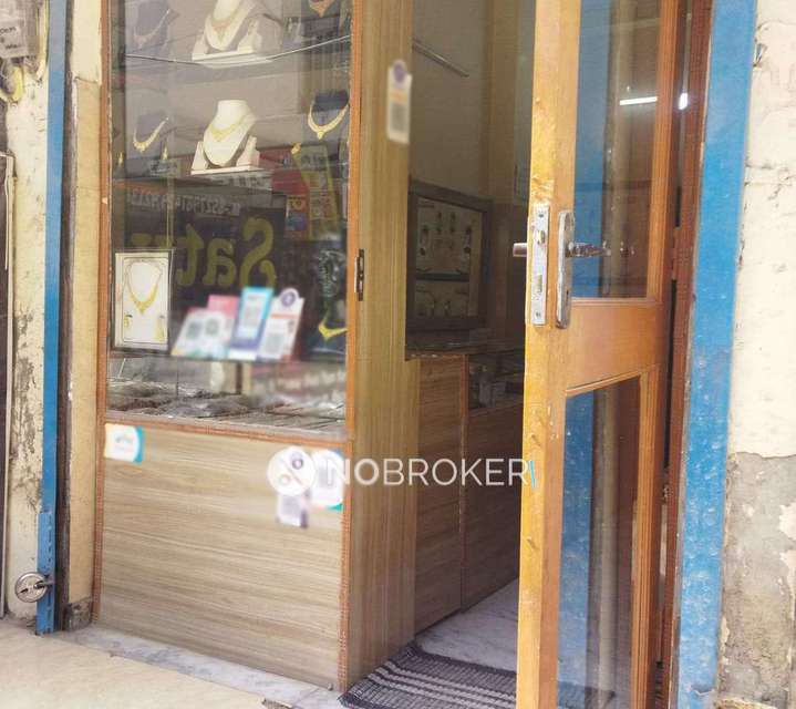 Shop in Nawada, Delhi for sale 