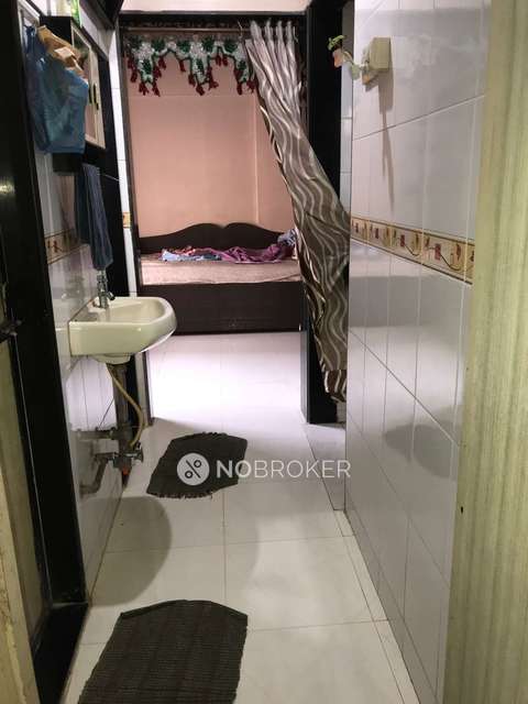 1 BHK Flat In Kavita Corner Chs For Sale  In Borivali West