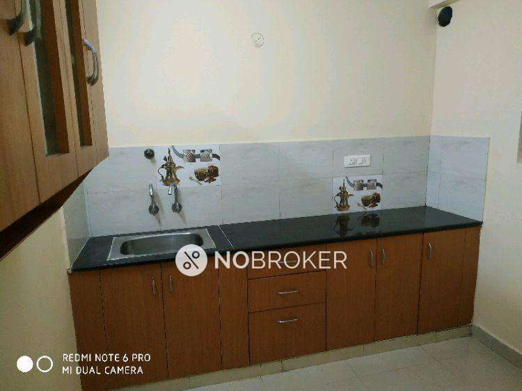 2 BHK Flat In Prabhavati Lotus 2 For Sale  In Bommanahalli