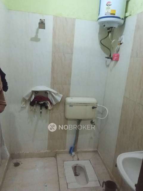 1 BHK Flat In M Block For Sale  In Pratap Vihar