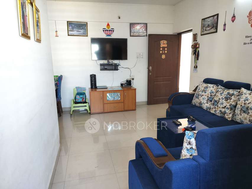 2 BHK Flat In Kumar Pebble Park For Sale  In Handewadi