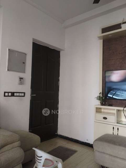 2 BHK Flat In Mahagun Mantra For Sale  In Vaidpura