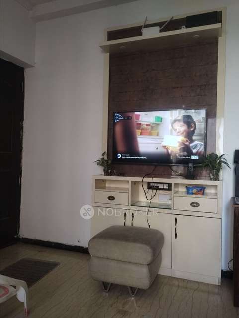 2 BHK Flat In Mahagun Mantra For Sale  In Vaidpura