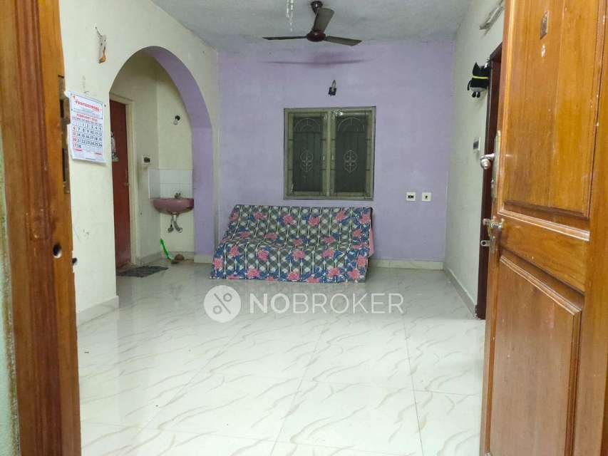 2 BHK Flat In Narayana Apartments For Sale  In Rajakilpakkam