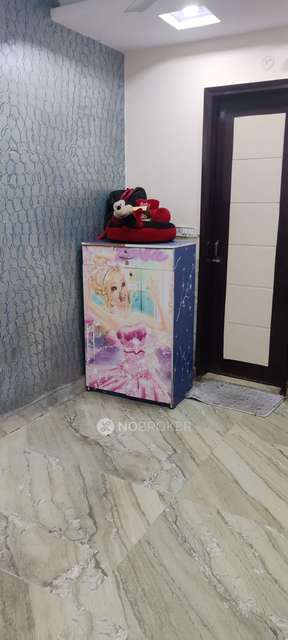 3 BHK Flat In Standalone Building  For Sale  In Uttam Nagar West