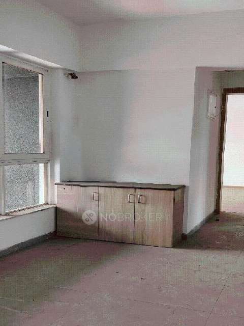 2 BHK Flat In Florida River Bank for Rent  In Mundhwa