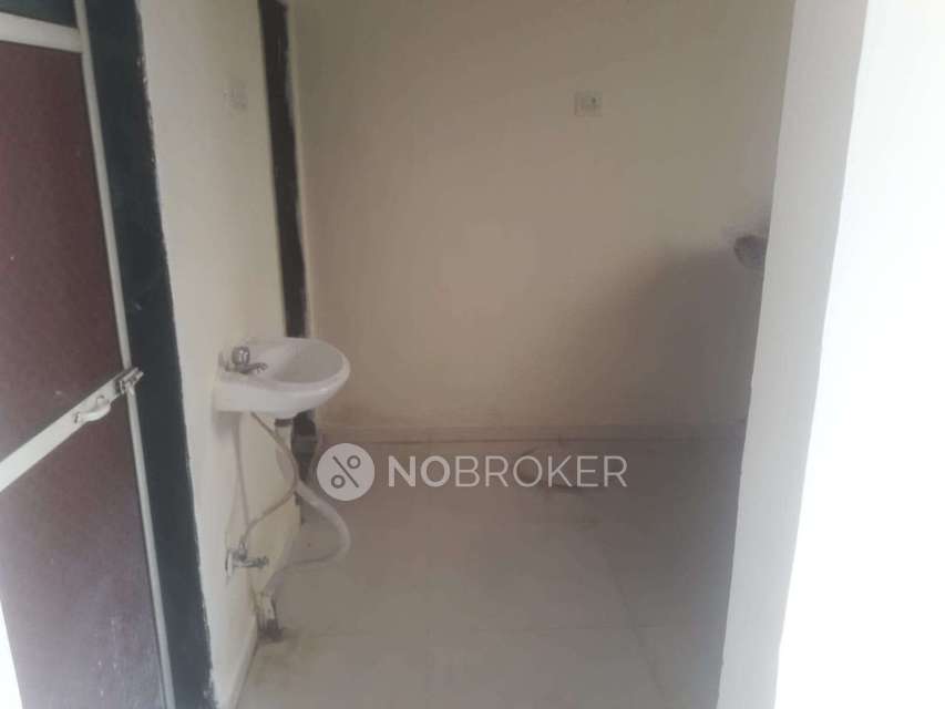 1 RK Flat For Sale  In Nalasopara West