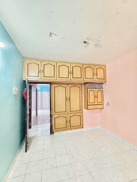 2 BHK Flat In Suryavamsi Apartment For Sale  In Tarnaka