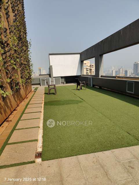 2 BHK Flat In Shreeji Paradise For Sale  In Kandivali West