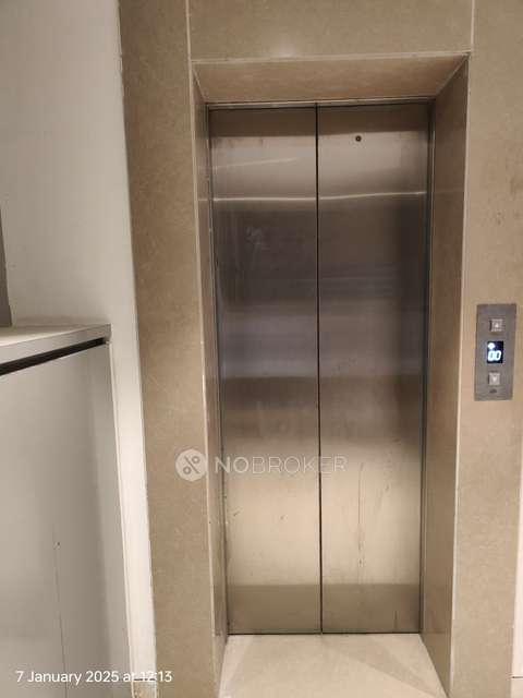 2 BHK Flat In Shreeji Paradise For Sale  In Kandivali West