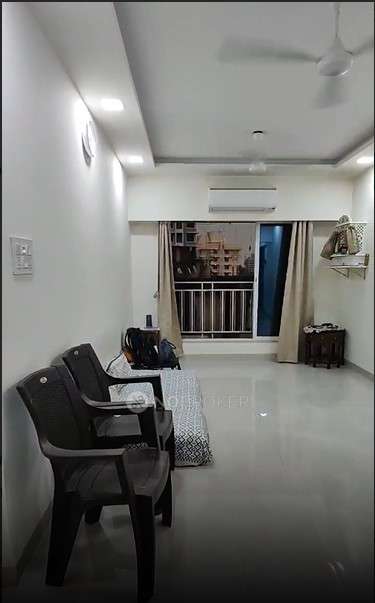 2 BHK Flat In Shreeji Paradise For Sale  In Kandivali West