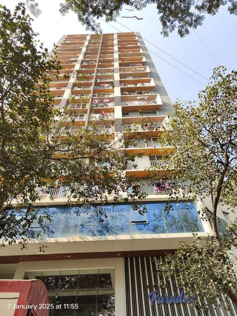 2 BHK Flat In Shreeji Paradise For Sale  In Kandivali West