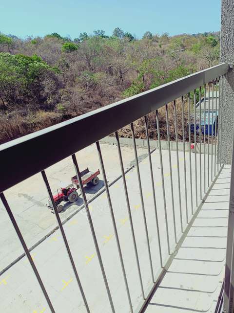 1 BHK Flat In  Skyi Songbirds  For Sale  In Bhugaon