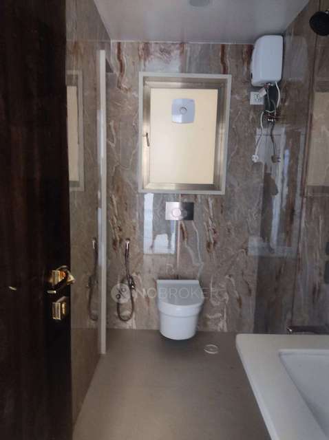 1 BHK Flat In Omkar 2 For Sale  In Ghatkopar West