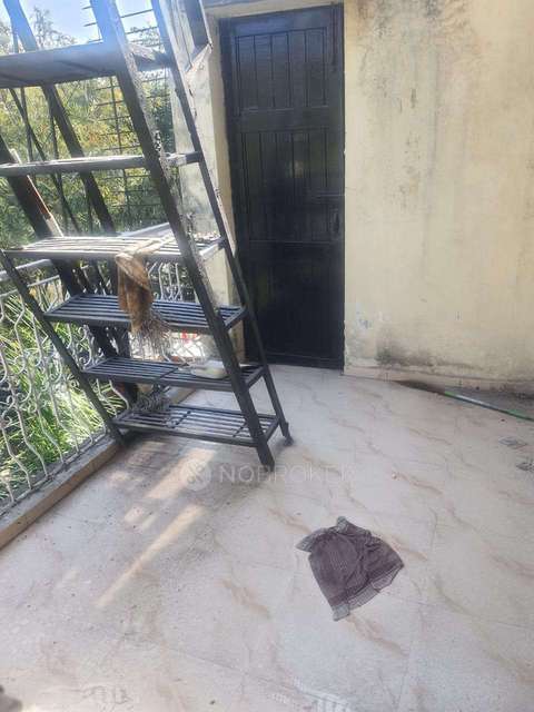 2 BHK Flat In Dda Flats  For Sale  In Vikaspuri 