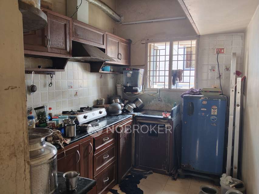 2 BHK Flat In Karumari Flats, Pozhichalur For Sale  In Pozhichalur