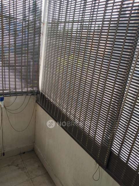 2 BHK Flat In Karumari Flats, Pozhichalur For Sale  In Pozhichalur