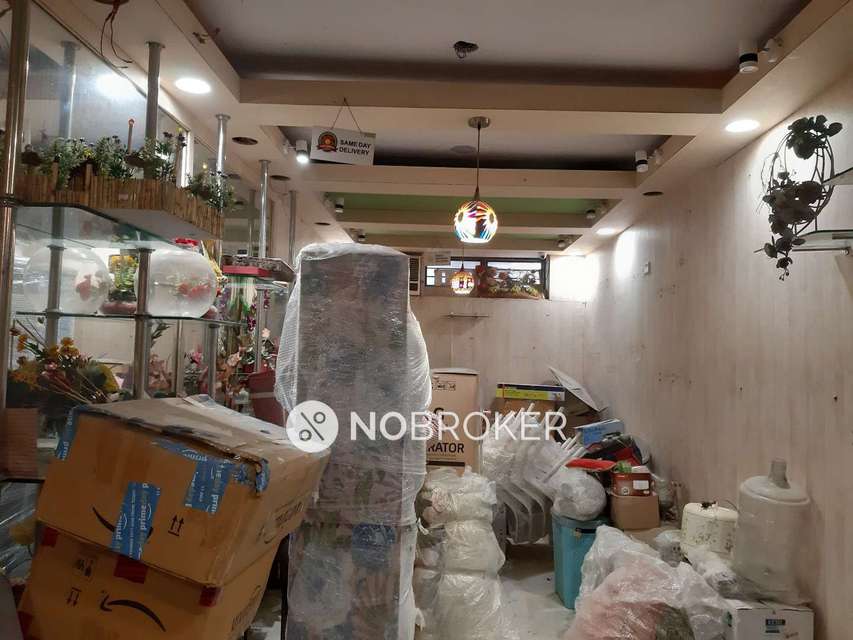 Shop in Sector 43, Faridabad for Rent 