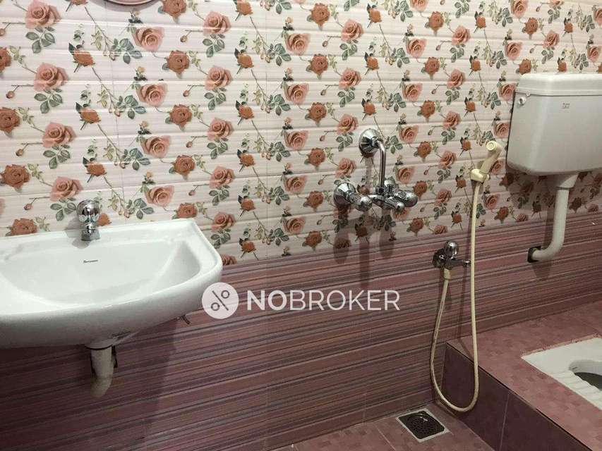 2 BHK Flat In Dwaraka Apartment For Sale  In Sholinganallur