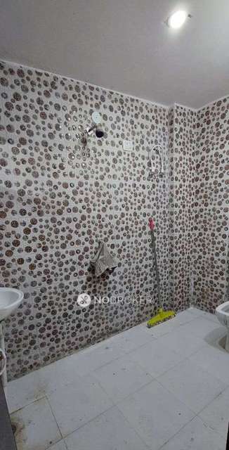 1 BHK Flat In Standalone Building  For Sale  In Chhatarpur