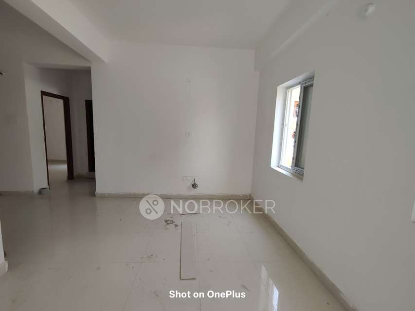 2 BHK Flat In Gold Flamingo Apartment For Sale  In Mallampet