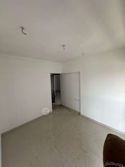 1 BHK Flat In Uk Luxecity For Sale  In Kandivali East