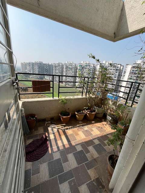 2 BHK Flat In Tanish Orchid For Sale  In Charholi Budruk