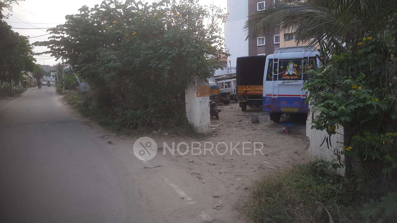 Plot For Sale  In Hosuracres.com