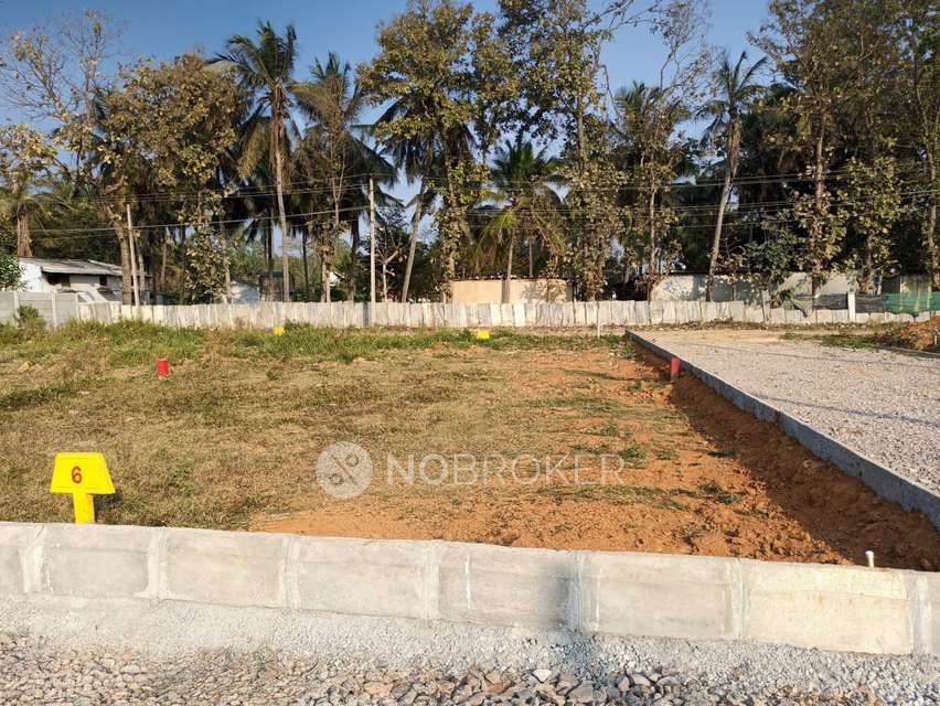 Plot For Sale  In Kallubalu