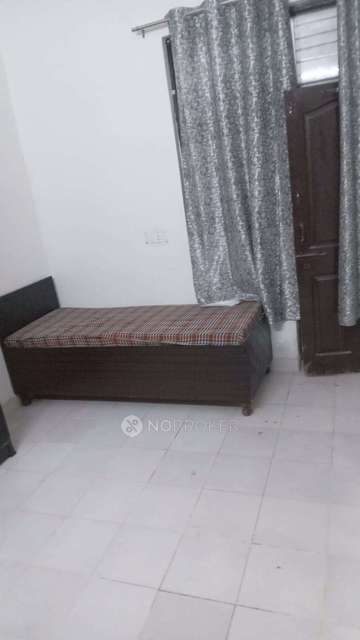 PG for Boys in Sector 62