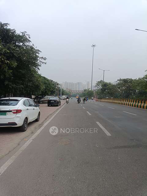 2 BHK Flat In Antriksh Golf View For Sale  In  Sector 78