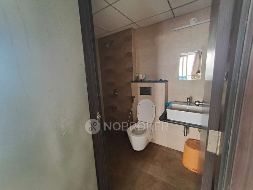 PG for Girls in Kandivali East