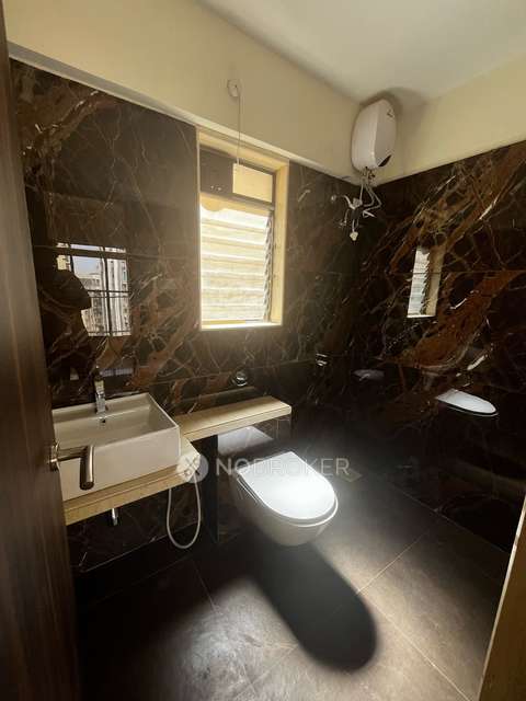 1 BHK Flat In Vardhman Grandeur For Sale  In Andheri West