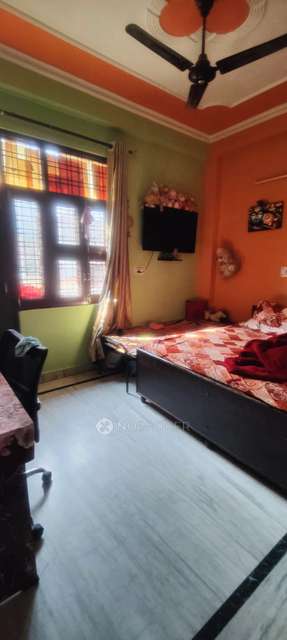 2 BHK Flat For Sale  In Ashok Vihar