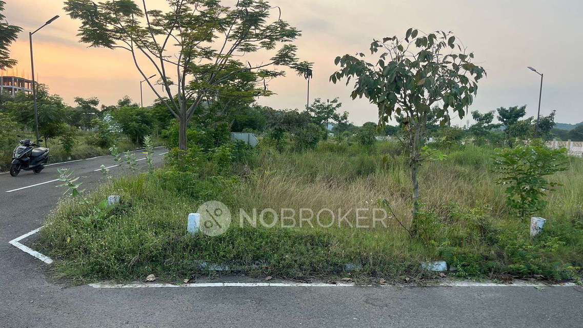 Plot For Sale  In Gt Uptown Kandigai In Keerapakkam