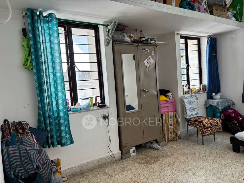 Shared Room for Female In 1 RK  In Koregaon Park